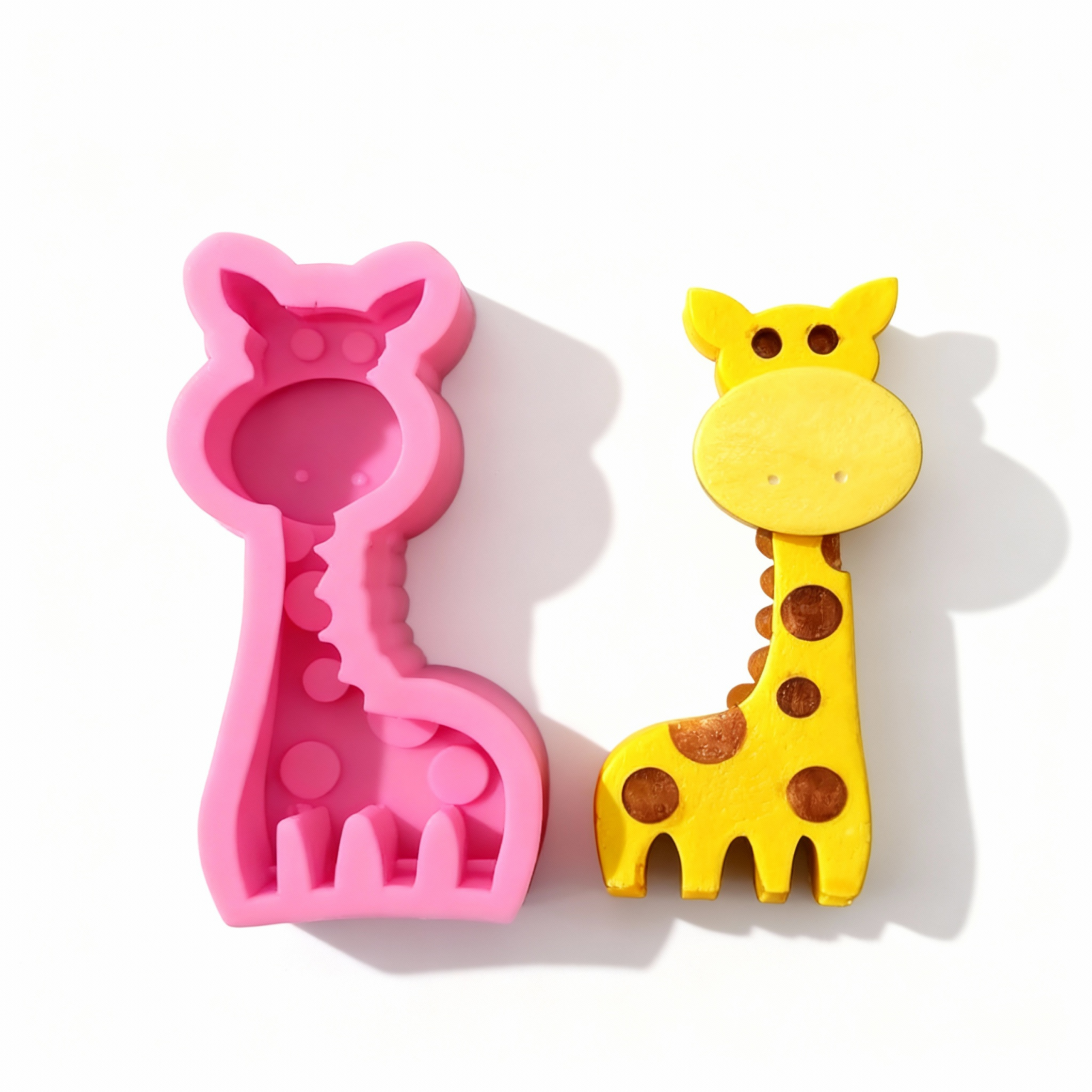 A cute Giraffe Silicone Mold A cute Giraffe Silicone Mold